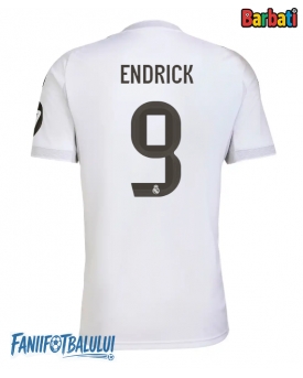 Real Madrid Endrick #9 Tricou Fotbal Replică 2025-26 Barbati Acasa